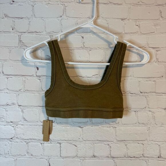 SKIMS Outdoor Bralette size XS - Picture 1 of 4